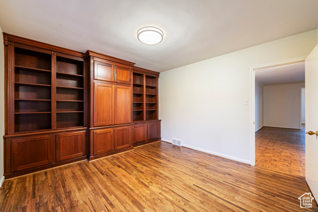 Photo 30 for MLS #2072634 at 2532 E Maywood Dr