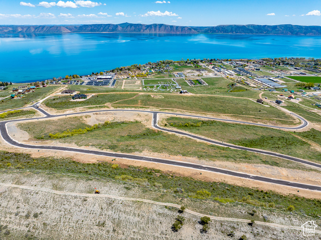 305 N ELKSRIDGE RD, Garden City UT 84028
