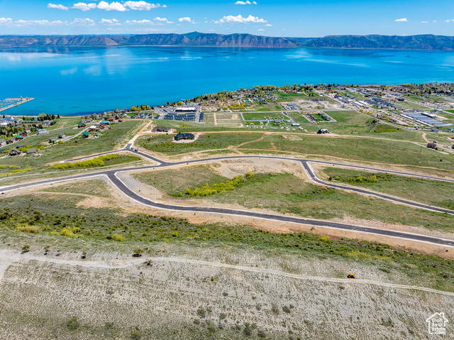 325 N ELKSRIDGE RD, Garden City UT 84028