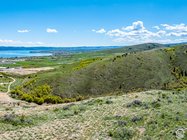 396 N LAKEVIEW TRAVERSE RD, Garden City UT 84028