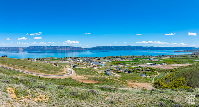284 N LAKEVIEW TRACERSE RD, Garden City UT 84028