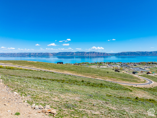 339 N LAKEVIEW RIDGE RD, Garden City UT 84028