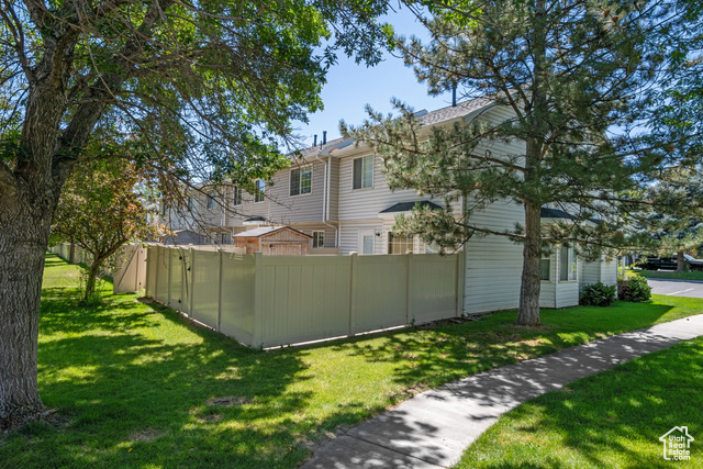 Photo 24 for MLS #2072783 at 962 N Independence