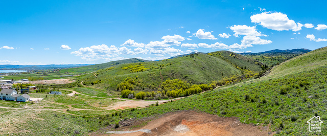 495 N ELKSRIDGE RD, Garden City UT 84028