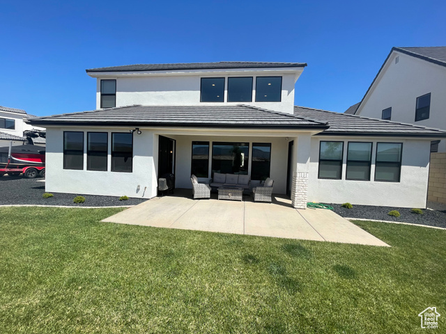 Photo 2 for MLS #2072922 at 813 W Rust Dr