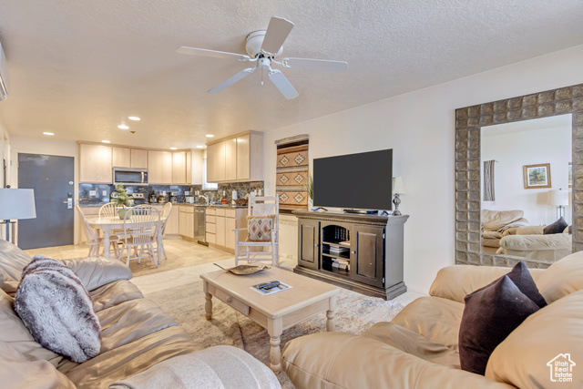 Photo 7 for MLS #2073172 at 255 Main St #A2