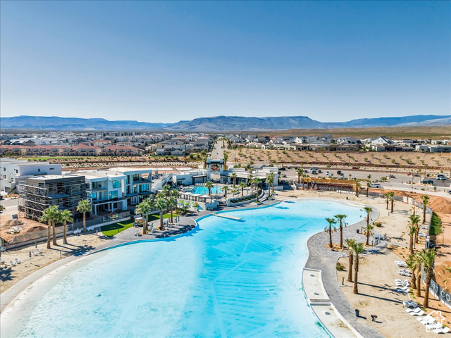 Photo 4 for MLS #2073239 at 875 W Akoya Pearl St #101-B