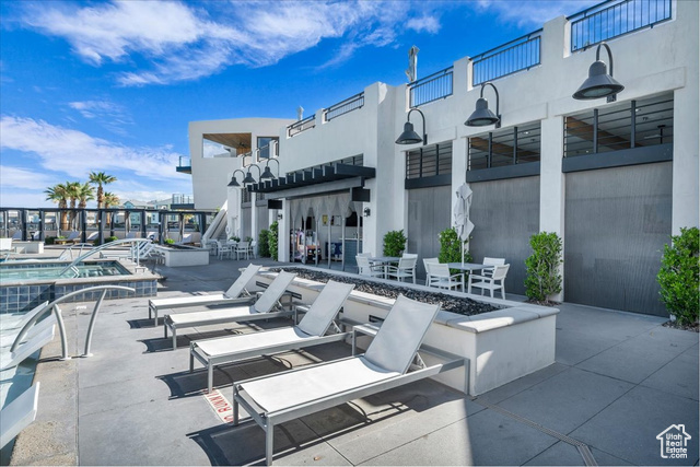 Photo 14 for MLS #2073239 at 875 W Akoya Pearl St #101-B
