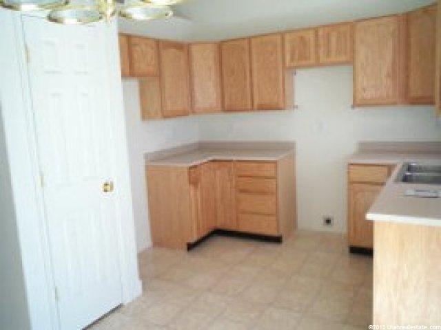 3924 S 2525 W, Roy, UT 84067 — photo 4