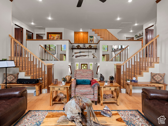 Photo 5 for MLS #2073429 at 5331 Sleepy Hollow Ln