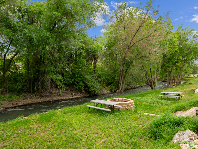 Photo 20 for MLS #2073429 at 5331 Sleepy Hollow Ln