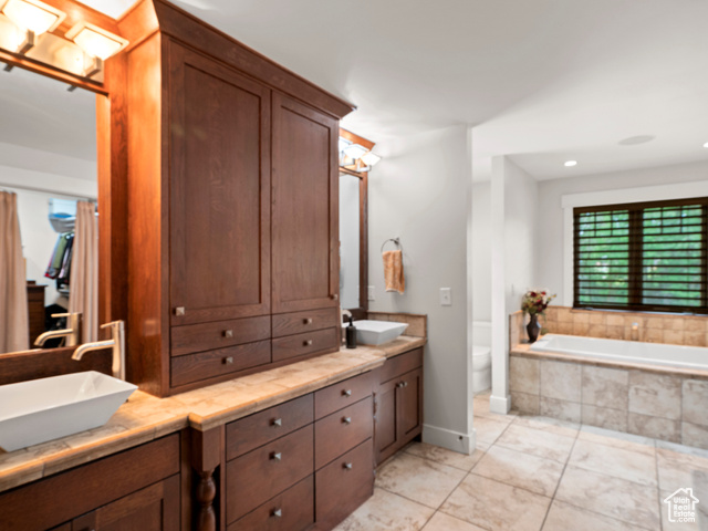 Photo 36 for MLS #2073429 at 5331 Sleepy Hollow Ln