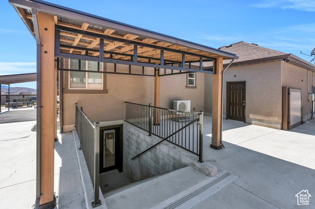 Photo 25 for MLS #2073471 at 9844 N Faust Station Dr