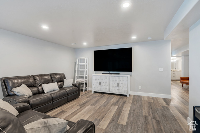 Photo 31 for MLS #2073471 at 9844 N Faust Station Dr
