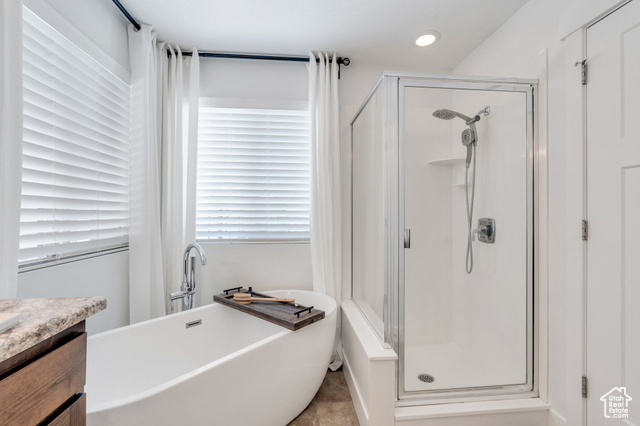 Photo 13 for MLS #2073471 at 9844 N Faust Station Dr