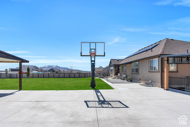 Photo 44 for MLS #2073471 at 9844 N Faust Station Dr