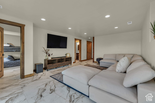 Photo 27 for MLS #2073535 at 2421 S Navajo #PI-C50