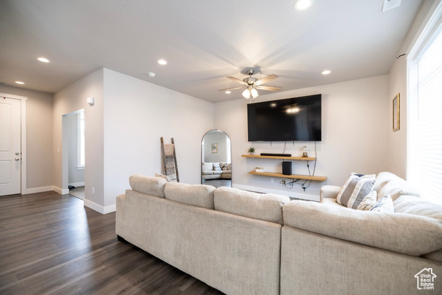 Photo 12 for MLS #2073656 at 910 N 260 West
