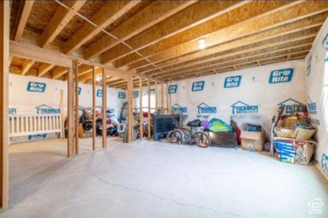 Photo 44 for MLS #2073656 at 910 N 260 West