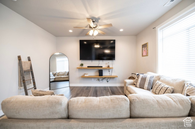Photo 11 for MLS #2073656 at 910 N 260 West