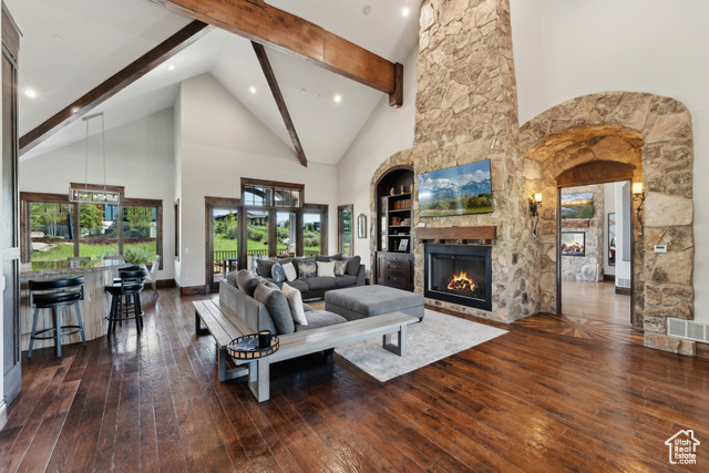 Photo 4 for MLS #2073667 at 7507 Sage Meadow Rd