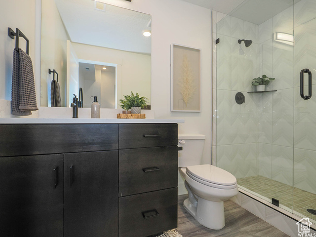 Photo 9 for MLS #2073789 at 843 S Lake St