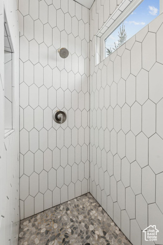 Photo 27 for MLS #2074089 at 5265 N Laurelwood St