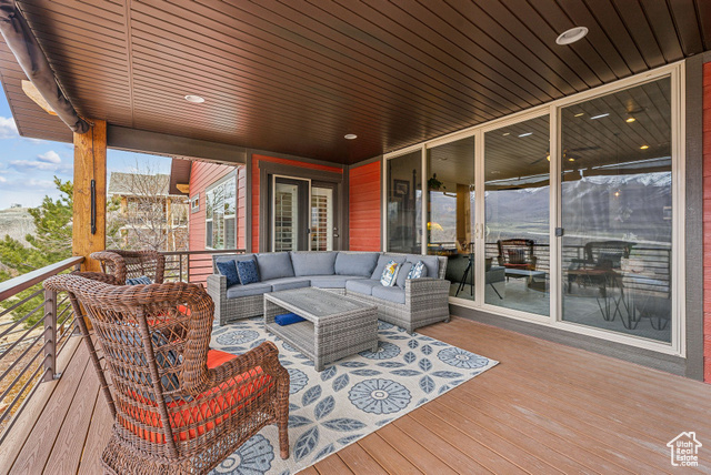 Photo 12 for MLS #2074089 at 5265 N Laurelwood St