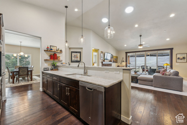 Photo 18 for MLS #2074089 at 5265 N Laurelwood St