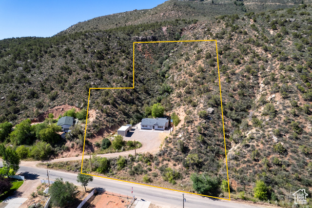 Photo 2 for MLS #2074161 at 7461 W Deep Creek Rd