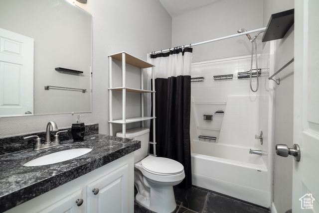 Photo 15 for MLS #2074161 at 7461 W Deep Creek Rd