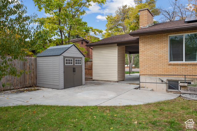 Photo 27 for MLS #2074208 at 284 N Center St