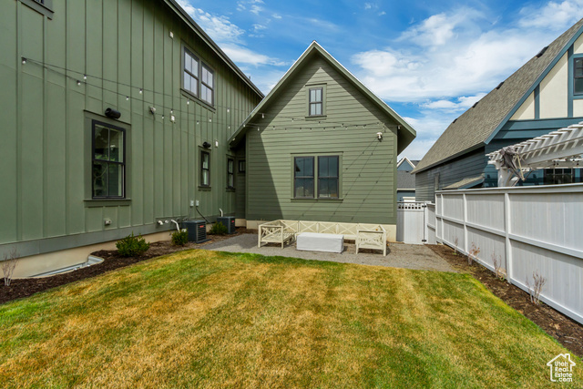 Photo 7 for MLS #2074431 at 6978 W Docksider Dr