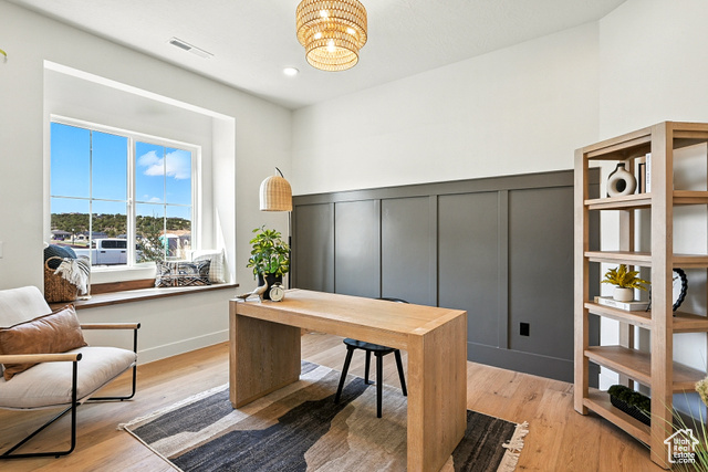 Photo 13 for MLS #2074466 at 503 Renze Adams St
