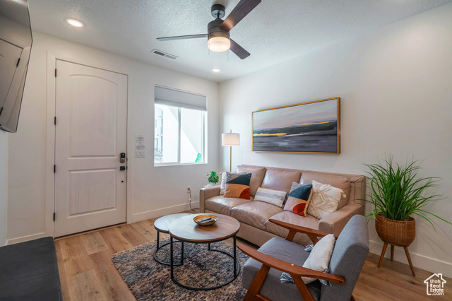 Photo 15 for MLS #2074469 at 5399 S Cerulean Ln #95