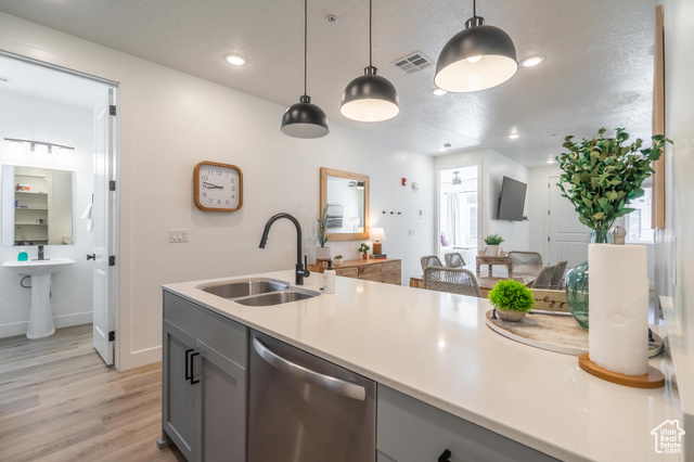 Photo 24 for MLS #2074469 at 5399 S Cerulean Ln #95