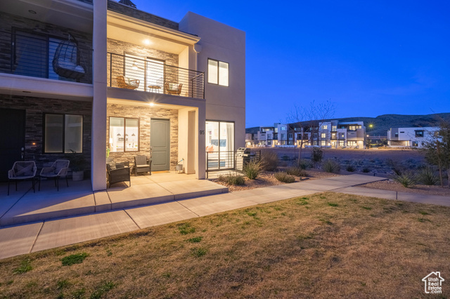 Photo 2 for MLS #2074469 at 5399 S Cerulean Ln #95