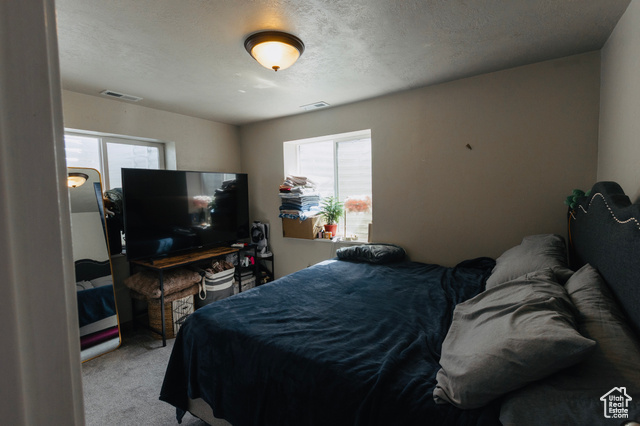 Photo 13 for MLS #2074601 at 660 E 400 North
