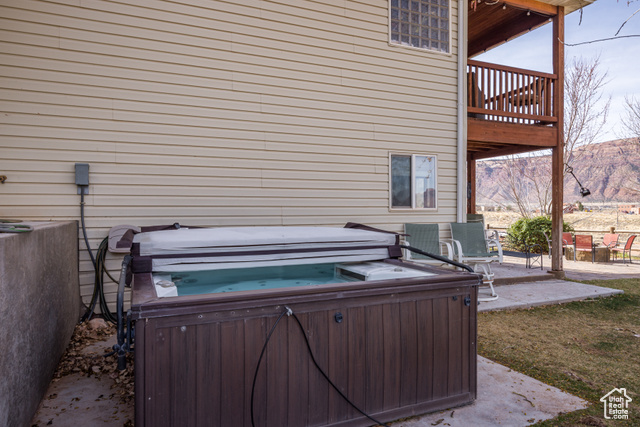 Photo 51 for MLS #2074833 at 98 E Mt Peale Dr