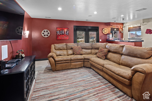 Photo 30 for MLS #2074833 at 98 E Mt Peale Dr