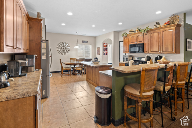 Photo 11 for MLS #2074833 at 98 E Mt Peale Dr
