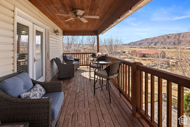 Photo 36 for MLS #2074833 at 98 E Mt Peale Dr