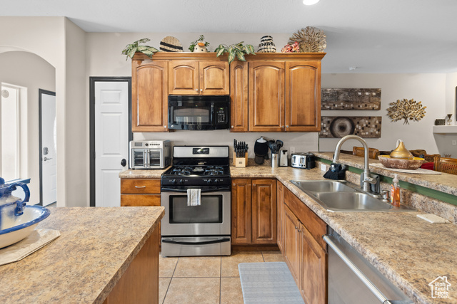 Photo 13 for MLS #2074833 at 98 E Mt Peale Dr