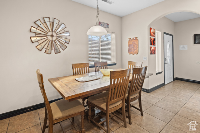 Photo 15 for MLS #2074833 at 98 E Mt Peale Dr