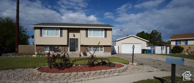 7598 S 2290 W, West Jordan UT 84084