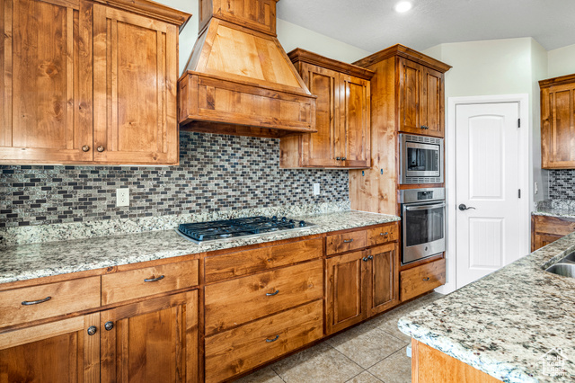 Photo 9 for MLS #2074972 at 2195 W 1970 North