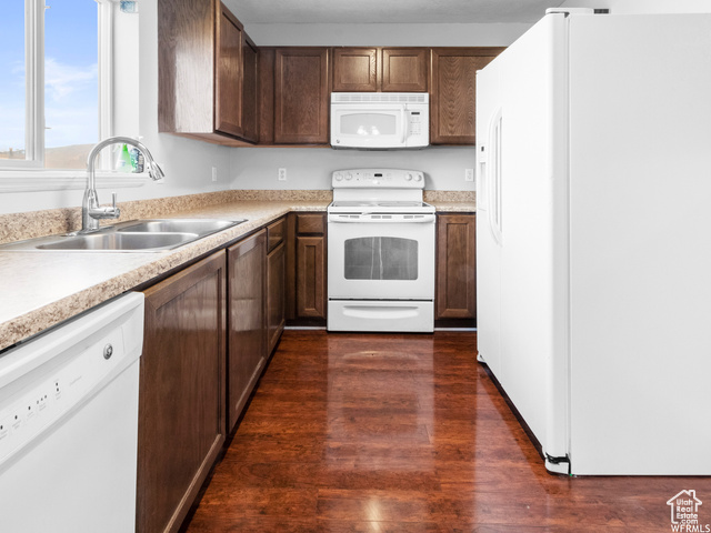Photo 5 for MLS #2075070 at 652 W Pimlico Dr