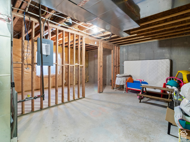 Photo 21 for MLS #2075070 at 652 W Pimlico Dr