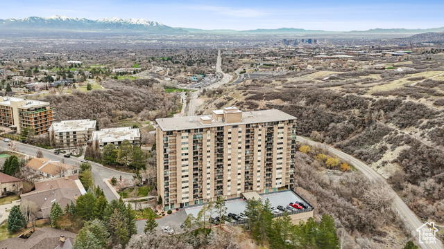 Photo 39 for MLS #2075085 at 875 S Donner Way 1506 Way #1506