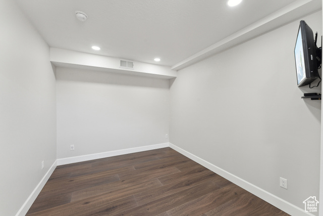 Photo 11 for MLS #2075085 at 875 S Donner Way 1506 Way #1506